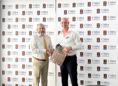 mou-deakin-australia